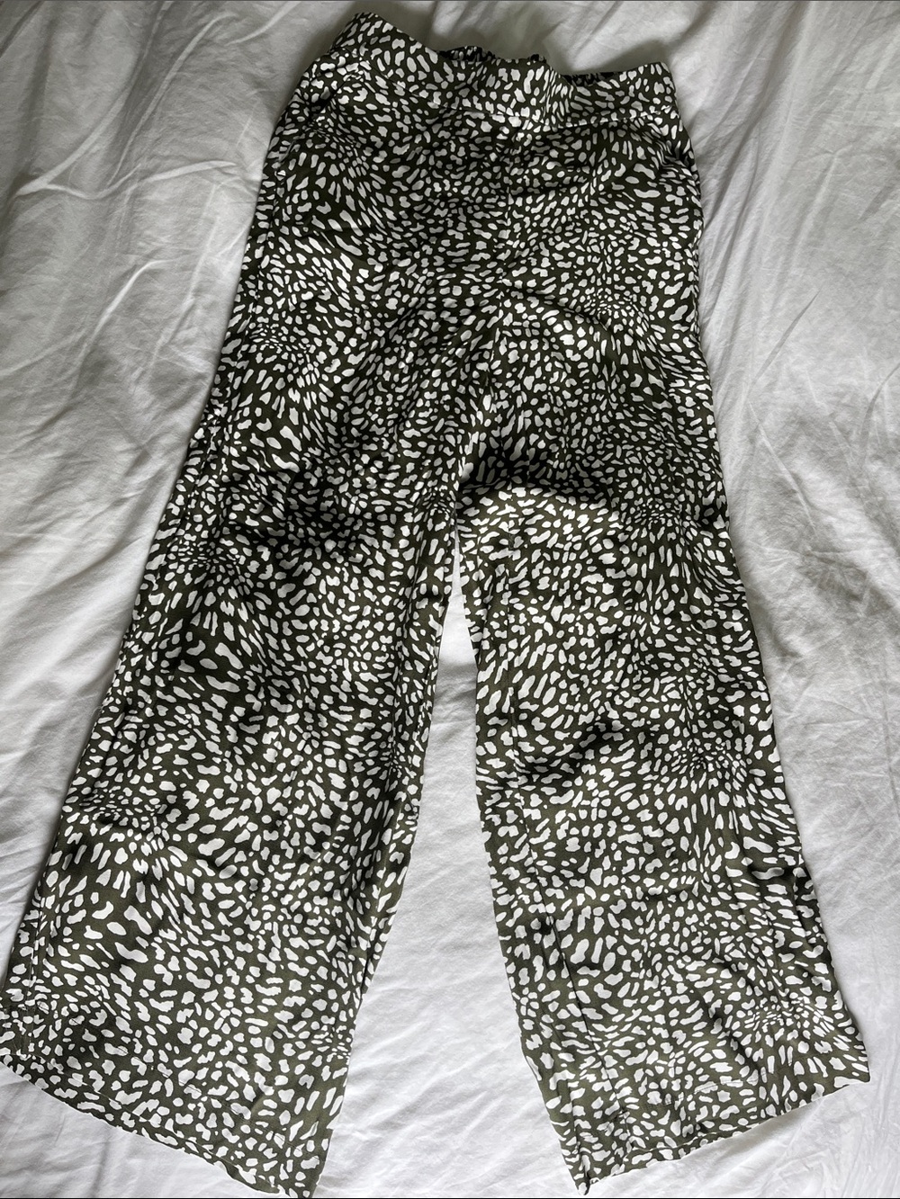 LOFT White & Olive Green Patterned Wide-Leg Pants